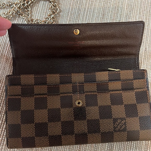 Louis Vuitton wallet - Picture 9 of 9